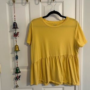 GAP- Women’s Yellow TShirt